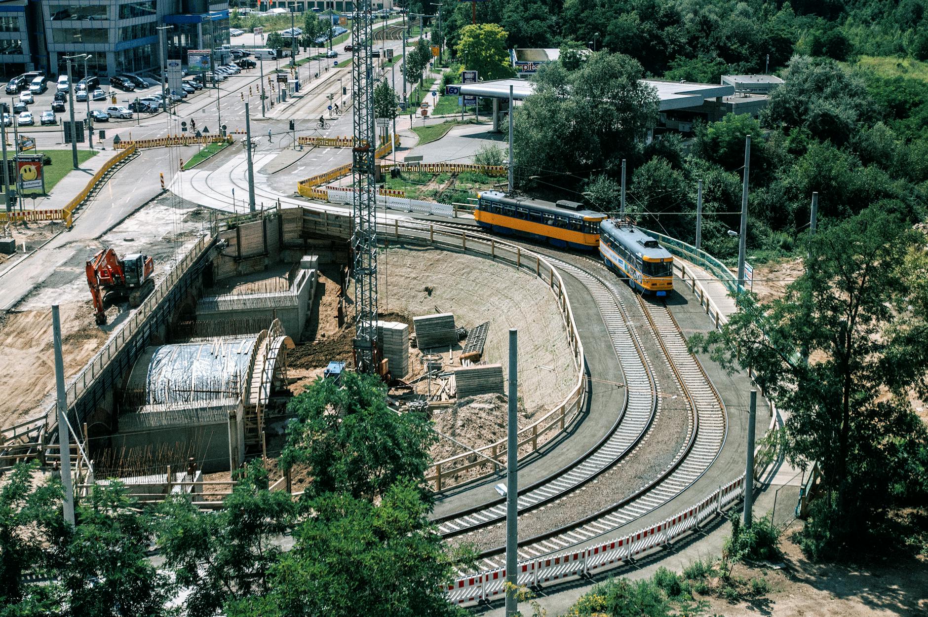 Konstantynów Łódzki modernizuje sieć trakcyjną: nowe miejsca pracy i rozwój